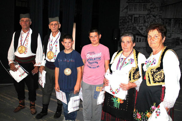 Златар се орио од дуета